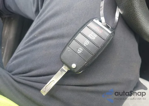 2019 Kia Rio 5-Door S z USA, uszkodzony, nr VIN 3KPA25AB5KE177701